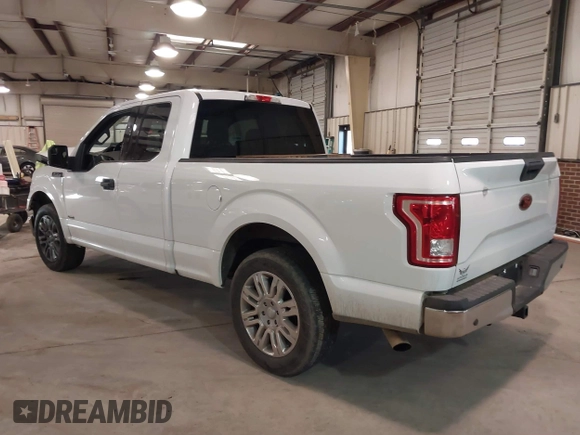 2015 Ford F-150 XL with VIN 1FTEX1CG5FKD31637, listed as a IAAI auction lot 41607827 with 201,278 mi miles. Bid and sale history available at carsss.com. Image 3.