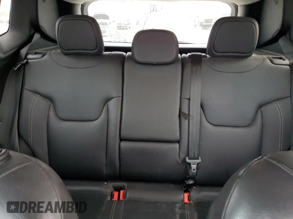 2017 Jeep Renegade Limited z VIN ZACCJBDB1HPF36429, wystawiony jako Copart lot #51438375 z przebiegiem 74 714 mil mil oraz Szkoda całkowita • Salvage title. Historia ofert i sprzedaży dostępna na DreamBid. Obrazek 10.