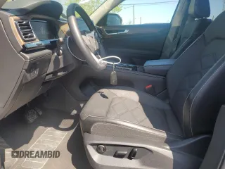 2024 Volkswagen Atlas SE with VIN 1V2WR2CA4RC567340, listed as a Copart auction lot 54665765 with 24,743 mi miles and Salvage title. Bid and sale history available at DreamBid. Image 7.