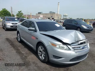2010 Ford Taurus SEL с VIN 1FAHP2EW3AG156815, выставлен на аукционе IAAI как лот 42342615 с пробегом 152 870 миль миль и . История ставок и продаж доступна на DreamBid. Изображение 1.