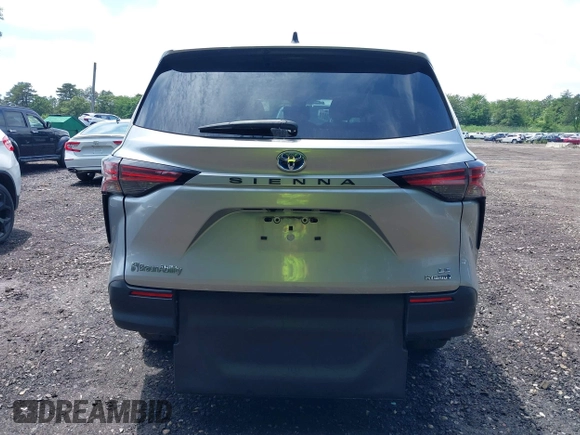 2022 Toyota Sienna LE z VIN 5TDKRKEC9NS118226, wystawiony jako IAAI lot #42535412 z przebiegiem 74 084 mil mil oraz . Historia ofert i sprzedaży dostępna na DreamBid. Obrazek 16.