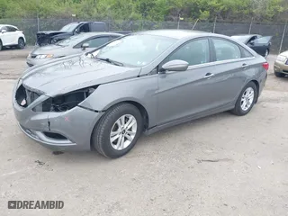 2013 Hyundai Sonata GLS with VIN 5NPEB4AC1DH577614, listed as a IAAI auction lot 42010925 with 95,518 mi miles. Bid and sale history available at carsss.com. Image 2.