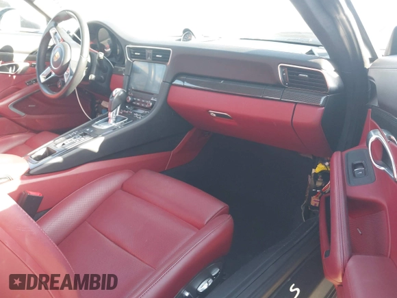 2019 Porsche 911 Carrera S with VIN WP0AB2A90KS114837, listed as a IAAI auction lot 41709937 with 50,248 mi miles. Bid and sale history available at carsss.com. Image 5.