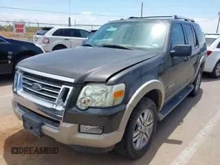 2007 Ford Explorer Eddie Bauer z VIN 1FMEU64E37UA97616, wystawiony jako IAAI lot #42761472 z przebiegiem 220 385 mil mil oraz . Historia ofert i sprzedaży dostępna na DreamBid. Obrazek 2.