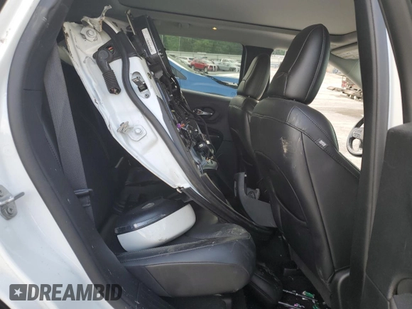 2021 Jeep Cherokee Limited with VIN 1C4PJMDX8MD184726, listed as a Copart auction lot 57067075 with Not provided miles and Salvage title. Bid and sale history available at DreamBid. Image 11.