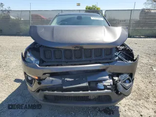2020 Jeep Compass Altitude with VIN 3C4NJCBB4LT205864, listed as a Copart auction lot 51979885 with 55,541 mi miles and Salvage Title. Bid and sale history available at carsss.com. Image 5.