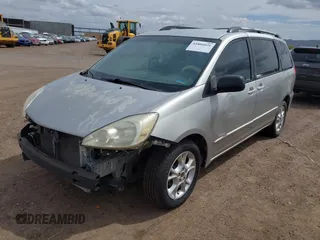2005 Toyota Sienna LE with VIN 5TDBA23C95S052383, listed as a IAAI auction lot 41804026 with 203,429 mi miles. Bid and sale history available at carsss.com. Image 2.