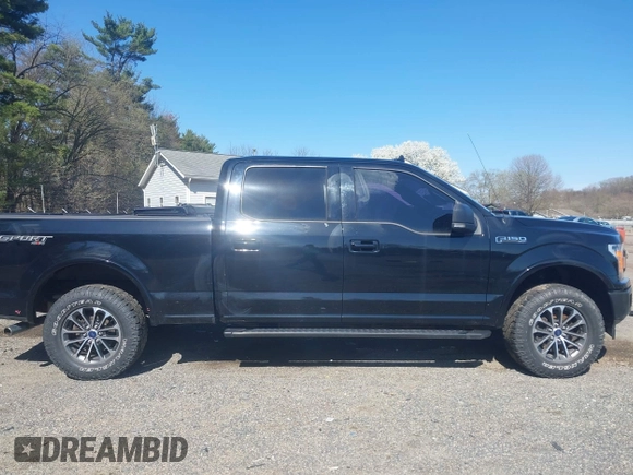 2018 Ford F-150 XL with VIN 1FTFW1EG0JFC41480, listed as a IAAI auction lot 41940861 with 84,044 mi miles. Bid and sale history available at carsss.com. Image 13.