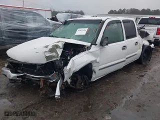 2007 GMC Sierra 1500 Classic SL with VIN 2GTEC13V671150851, listed as a IAAI auction lot 41561156 with 255,872 mi miles. Bid and sale history available at carsss.com. Image 2.