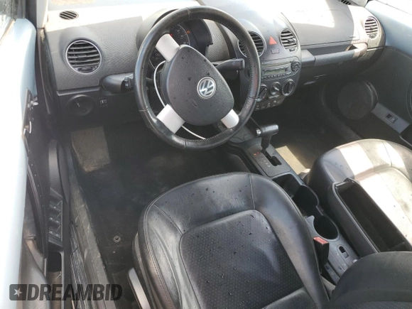 2009 Volkswagen Beetle S z VIN 3VWRF31Y29M404324, wystawiony jako Copart lot #58320175 z przebiegiem 140 323 mil mil oraz Szkoda całkowita • Salvage title. Historia ofert i sprzedaży dostępna na DreamBid. Obrazek 8.