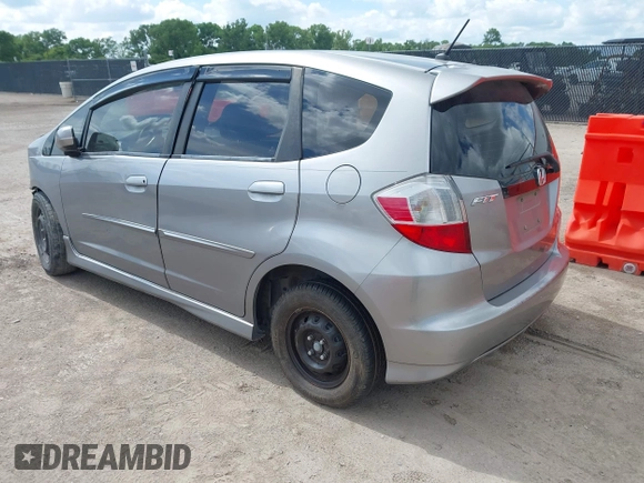 2010 Honda Fit Sport with VIN JHMGE8H42AC020450, listed as a IAAI auction lot 42408052 with 134,511 mi miles and . Bid and sale history available at DreamBid. Image 3.