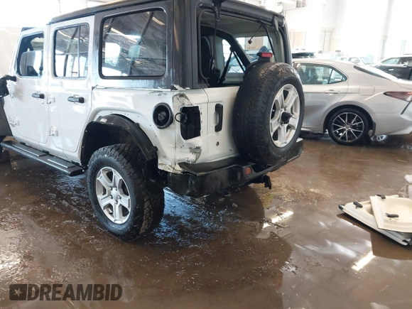 2019 Jeep Wrangler Unlimited Sport S with VIN 1C4HJXDG1KW577779, listed as a IAAI auction lot 41289068 with 126,011 mi miles and . Bid and sale history available at DreamBid. Image 6.
