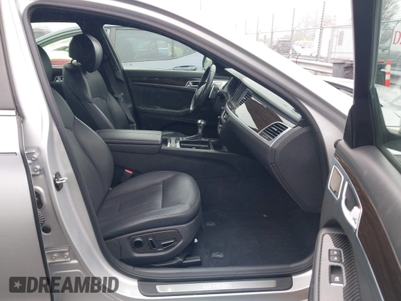2019 Genesis G80 3.8L with VIN KMTFN4JE5KU327178, listed as a IAAI auction lot 41577373 with 57,032 mi miles. Bid and sale history available at carsss.com. Image 5.