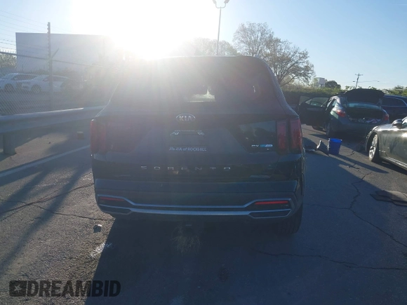 2021 Kia Sorento EX with VIN KNDRH4LG6M5041936, listed as a IAAI auction lot 41875833 with 85,848 mi miles and . Bid and sale history available at DreamBid. Image 16.