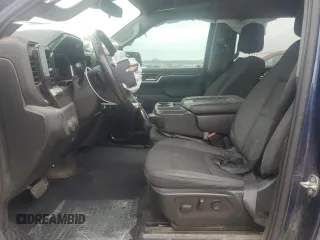 2022 Chevrolet Silverado 1500 LT with VIN 2GCPACED4N1506676, listed as a Copart auction lot 43747315 with 77,731 mi miles and Salvage Title. Bid and sale history available at carsss.com. Image 7.