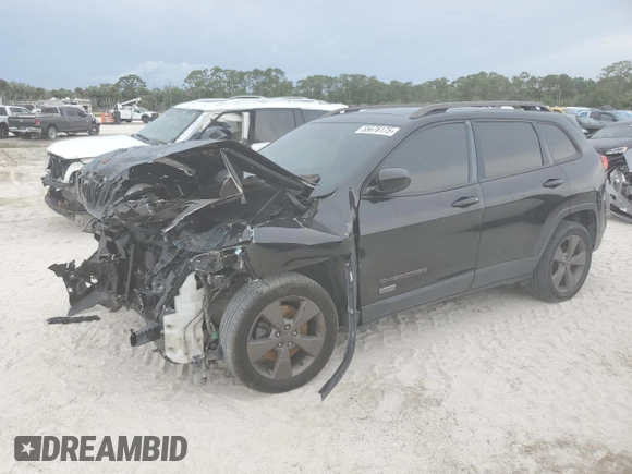 2016 Jeep Cherokee Altitude z VIN 1C4PJLCB5GW342237, wystawiony jako Copart lot #55676175 z przebiegiem 210 990 mil mil oraz Szkoda całkowita • Salvage title. Historia ofert i sprzedaży dostępna na DreamBid. Obrazek 1.