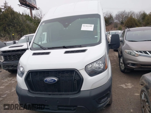 2022 Ford Transit Cargo z VIN 1FTBR1X84NKA82407, wystawiony jako IAAI lot #41503201 z przebiegiem 53 194 mil mil oraz . Historia ofert i sprzedaży dostępna na DreamBid. Obrazek 12.
