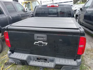 2019 Chevrolet Colorado 4WD Z71 with VIN 1GCGTDEN5K1289956, listed as a IAAI auction lot 41729406 with 60,887 mi miles. Bid and sale history available at carsss.com. Image 17.