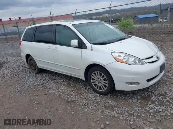 2009 Toyota Sienna XLE with VIN 5TDZK22C39S269799, listed as a IAAI auction lot 42092532 with 339,646 mi miles. Bid and sale history available at carsss.com. Image 1.