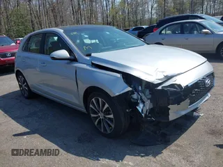 2019 Hyundai Elantra GT with VIN KMHH35LE8KU106251, listed as a IAAI auction lot 42015806 with 58,493 mi miles. Bid and sale history available at carsss.com. Image 1.