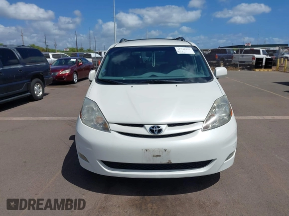 2010 Toyota Sienna XLE with VIN 5TDYK4CC7AS291119, listed as a IAAI auction lot 41742917 with 201,590 mi miles. Bid and sale history available at carsss.com. Image 12.