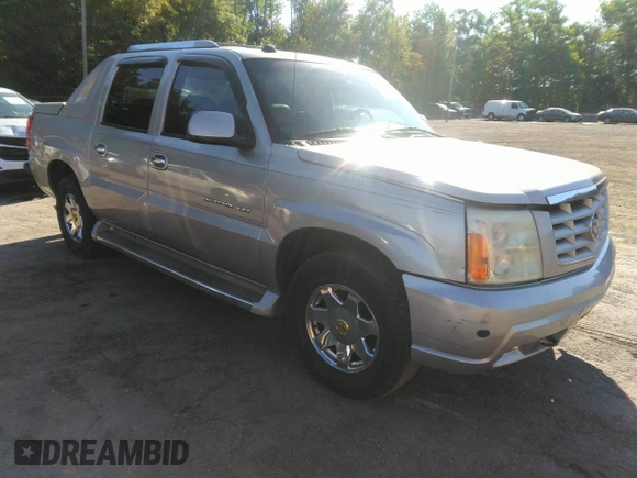 2005 Cadillac Escalade EXT z VIN 3GYEK62NX5G288196, wystawiony jako IAAI lot #42288294 z przebiegiem 94 464 mil mil oraz . Historia ofert i sprzedaży dostępna na DreamBid. Obrazek 1.