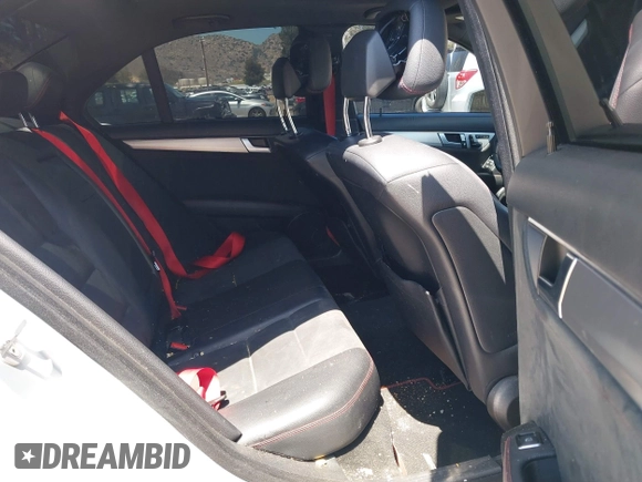 2014 Mercedes-Benz C 250 Sport with VIN WDDGF4HB5ER307781, listed as a IAAI auction lot 42223138 with 186,457 mi miles and . Bid and sale history available at DreamBid. Image 8.
