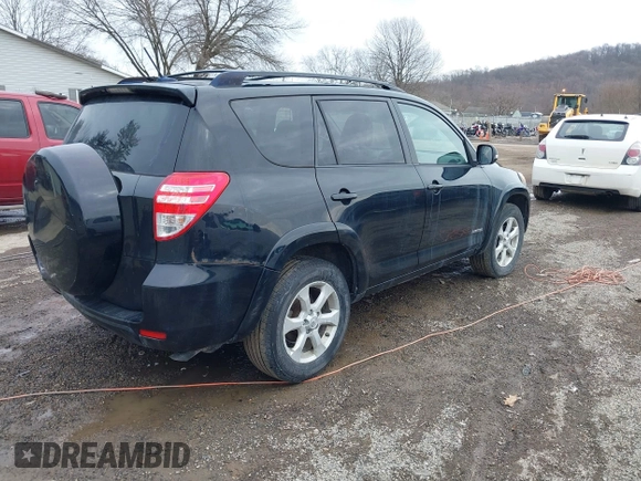 2009 Toyota RAV4 Ltd with VIN JTMZK31VX9D000106, listed as a IAAI auction lot 41621107 with 136,676 mi miles. Bid and sale history available at carsss.com. Image 4.