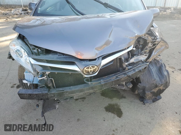 2018 Toyota Sienna XLE with VIN 5TDDZ3DCXJS208964, listed as a Copart auction lot 48735855 with 60,426 mi miles and Salvage Title. Bid and sale history available at carsss.com. Image 13.