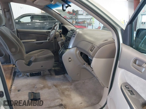 2008 Toyota Sienna LE with VIN 5TDBK23C88S020607, listed as a IAAI auction lot 41748033 with 159,439 mi miles and . Bid and sale history available at DreamBid. Image 5.