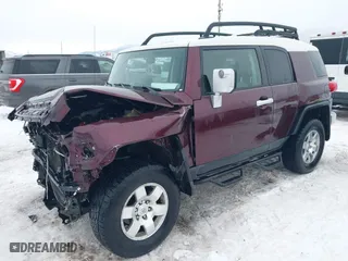 2007 Toyota FJ Cruiser with VIN JTEBU11FX70020977, listed as a IAAI auction lot 41603267 with 163,858 mi miles. Bid and sale history available at carsss.com. Image 17.