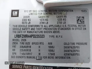 2023 Buick Envision Preferred с VIN LRBFZMR44PD235323, выставлен на аукционе IAAI как лот 42355499 с пробегом 13 818 миль миль и . История ставок и продаж доступна на DreamBid. Изображение 9.