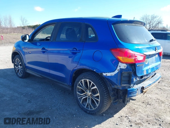 2019 Mitsubishi Outlander Sport ES 2.0 with VIN JA4AR3AU9KU028561, listed as a IAAI auction lot 41890996 with 122,409 mi miles. Bid and sale history available at carsss.com. Image 3.