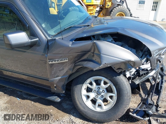2011 Ford Ranger XLT with VIN 1FTLR4FE7BPA73728, listed as a IAAI auction lot 41827853 with 57,732 mi miles. Bid and sale history available at carsss.com. Image 17.