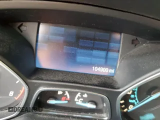 2014 Ford Escape SE z VIN 1FMCU9GX8EUC02895, wystawiony jako IAAI lot #42484457 z przebiegiem 104 900 mil mil oraz . Historia ofert i sprzedaży dostępna na DreamBid. Obrazek 1.
