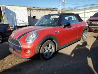 2017 MINI Convertible Cooper with VIN WMWWG5C56H3C19811, listed as a Copart auction lot 76309724 with 44,128 mi miles and Salvage Title. Bid and sale history available at carsss.com. Image 1.