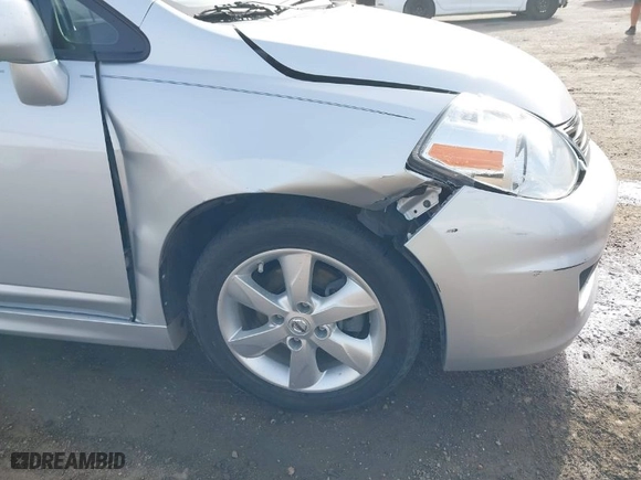 2011 Nissan Versa 1.8 S with VIN 3N1BC1CP6BL484165, listed as a IAAI auction lot 41779662 with 111,701 mi miles. Bid and sale history available at carsss.com. Image 6.