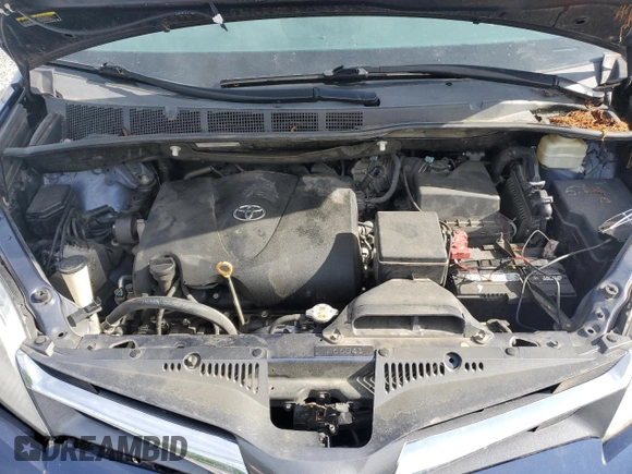 2018 Toyota Sienna XLE Auto Access Seat с VIN 5TDYZ3DC2JS938076, выставлен на аукционе Copart как лот 55226985 с пробегом 222 834 миль миль и Списание • Salvage title. История ставок и продаж доступна на DreamBid. Изображение 12.