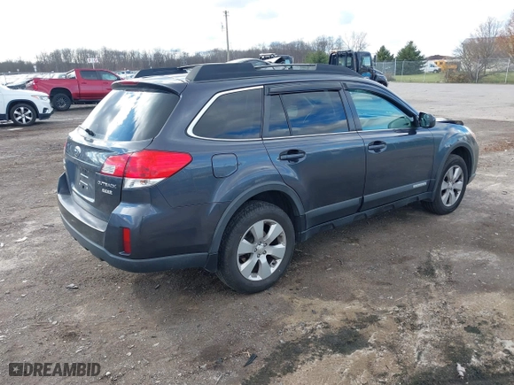2012 Subaru Outback 2.5i Prem with VIN 4S4BRBCC4C3214133, listed as a IAAI auction lot 40945356 with 162,413 mi miles. Bid and sale history available at carsss.com. Image 4.