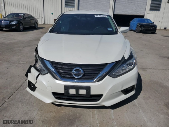 2017 Nissan Altima 2.5 S with VIN 1N4AL3AP0HC120745, listed as a Copart auction lot 48706525 with 171,473 mi miles and Salvage Title. Bid and sale history available at carsss.com. Image 5.