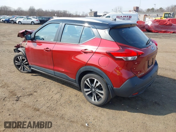 2020 Nissan Kicks SV with VIN 3N1CP5CV9LL547565, listed as a IAAI auction lot 41776239 with 18,246 mi miles. Bid and sale history available at carsss.com. Image 3.