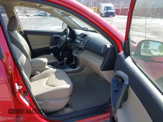 2007 Toyota RAV4 Limited with VIN JTMBD31V376028245, listed as a IAAI auction lot 41645909 with 29,803 mi miles and . Bid and sale history available at DreamBid. Image 5.