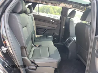2023 Volkswagen Atlas SEL with VIN 1V2BE2CA1PC216733, listed as a Copart auction lot 59392255 with 28,011 mi miles and Salvage title. Bid and sale history available at DreamBid. Image 11.