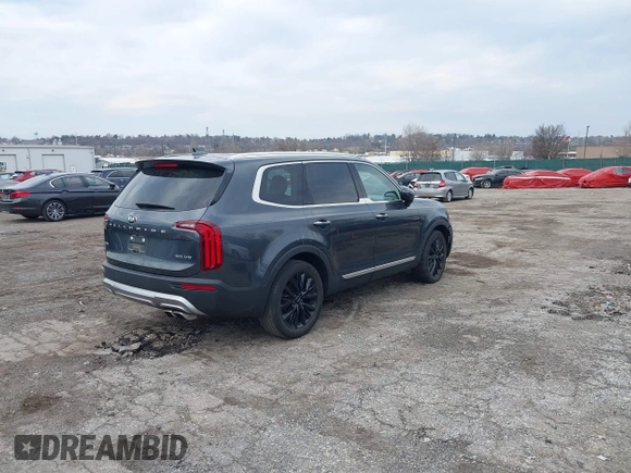 2020 Kia Telluride SX with VIN 5XYP5DHC8LG025376, listed as a IAAI auction lot 41832635 with 40,991 mi miles and . Bid and sale history available at DreamBid. Image 4.