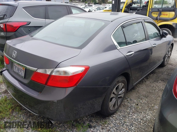 2015 Honda Accord Sedan LX with VIN 1HGCR2F3XFA152193, listed as a IAAI auction lot 41909957 with 124,810 mi miles. Bid and sale history available at carsss.com. Image 4.