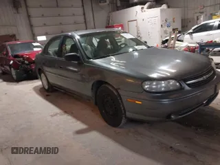 2004 Chevrolet Classic with VIN 1G1ND52F04M530601, listed as a IAAI auction lot 41949071 with 181,102 mi miles. Bid and sale history available at carsss.com. Image 1.