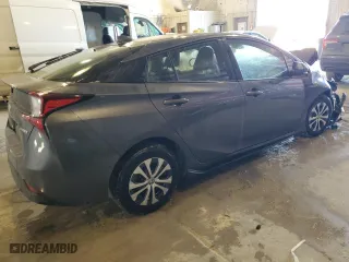 2022 Toyota Prius LE with VIN JTDL9MFU9N3038403, listed as a Copart auction lot 46848525 with 13,776 mi miles and Salvage Title. Bid and sale history available at carsss.com. Image 3.