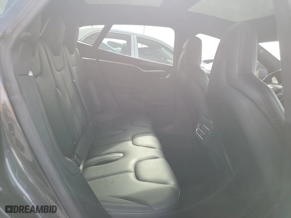 2016 Tesla Model S 90D with VIN 5YJSA1E2XGF156161, listed as a Copart auction lot 52332685 with 47,893 mi miles and Salvage Title. Bid and sale history available at carsss.com. Image 10.