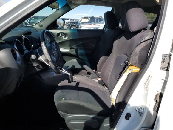 2015 Nissan Juke SV with VIN JN8AF5MVXFT563820, listed as a Copart auction lot 56434305 with 103,265 mi miles and Salvage title. Bid and sale history available at DreamBid. Image 7.