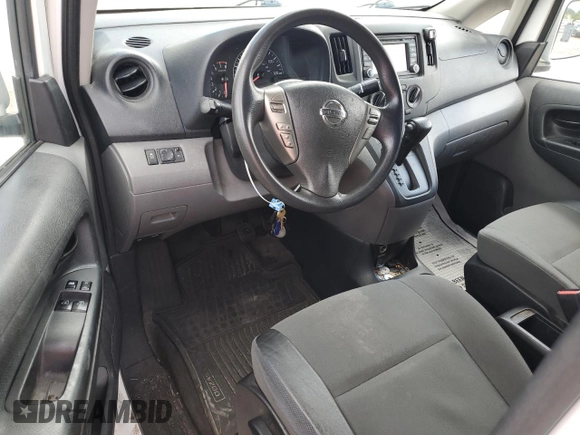 2018 Nissan NV200 SV z VIN 3N6CM0KN8JK692056, wystawiony jako Copart lot #76067534 z przebiegiem 100 077 mil mil oraz Szkoda całkowita • Salvage title. Historia ofert i sprzedaży dostępna na DreamBid. Obrazek 8.